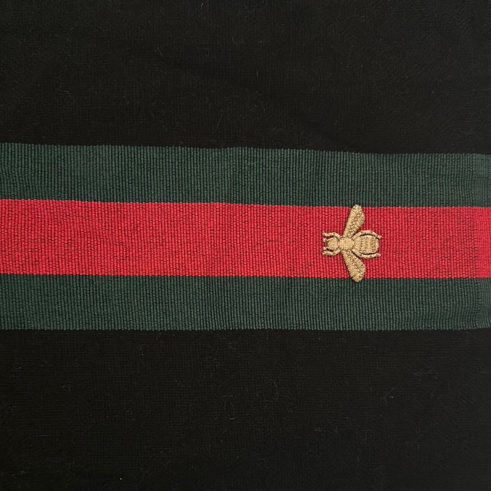 Gucci Black Scarf with Red and Green Stripes - Picture 2 of 4